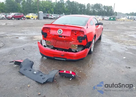 2012 Ford Mustang V6 Premium from USA, damaged, VIN 1ZVBP8AM7C5252191
